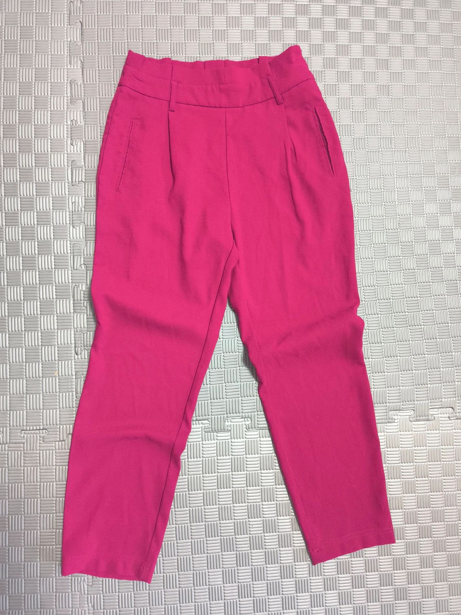 Stradivarius pantalón fucsia